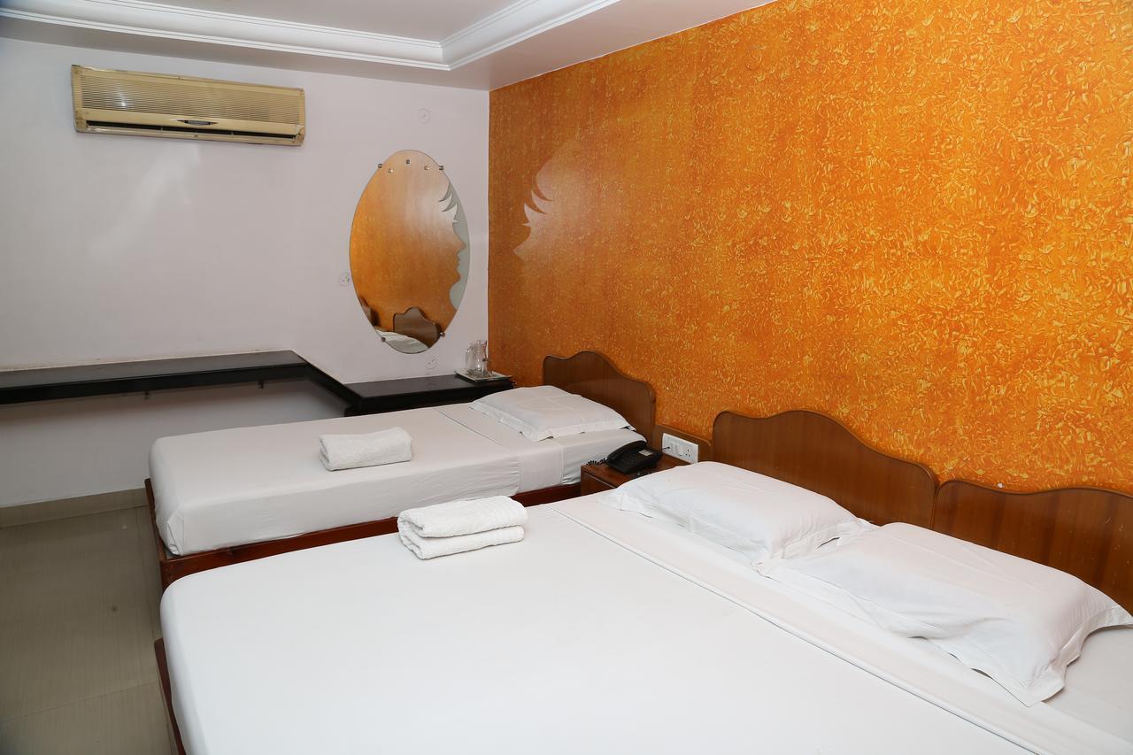 Sri Srinivasar Residency Hotell Vellore Eksteriør bilde