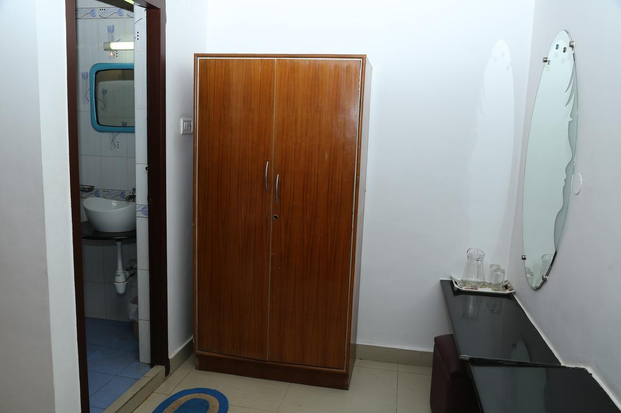 Sri Srinivasar Residency Hotell Vellore Eksteriør bilde