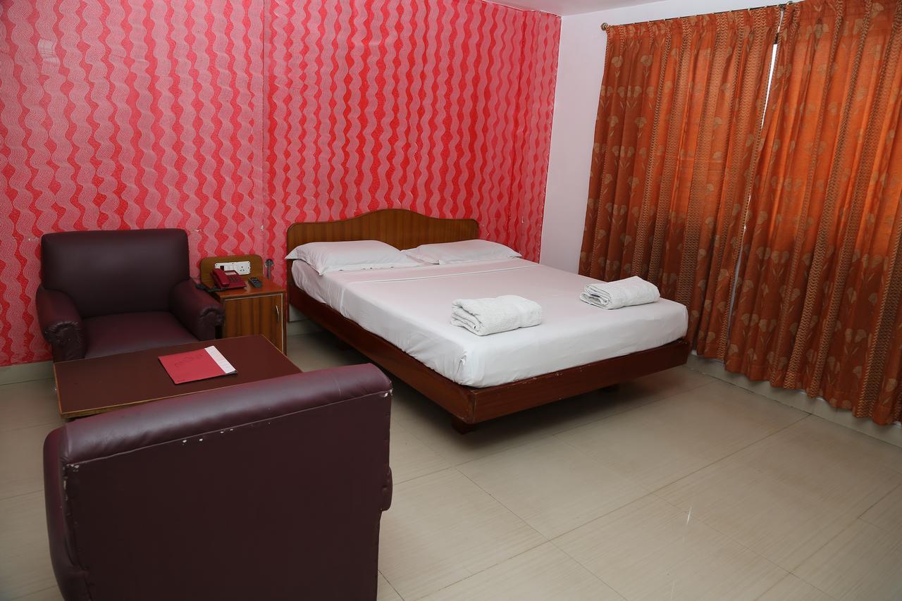 Sri Srinivasar Residency Hotell Vellore Eksteriør bilde