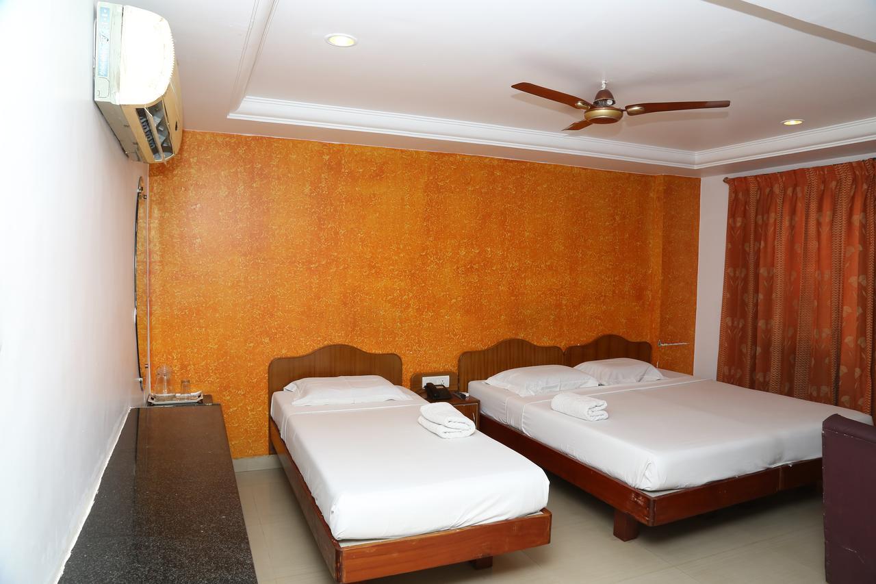 Sri Srinivasar Residency Hotell Vellore Eksteriør bilde