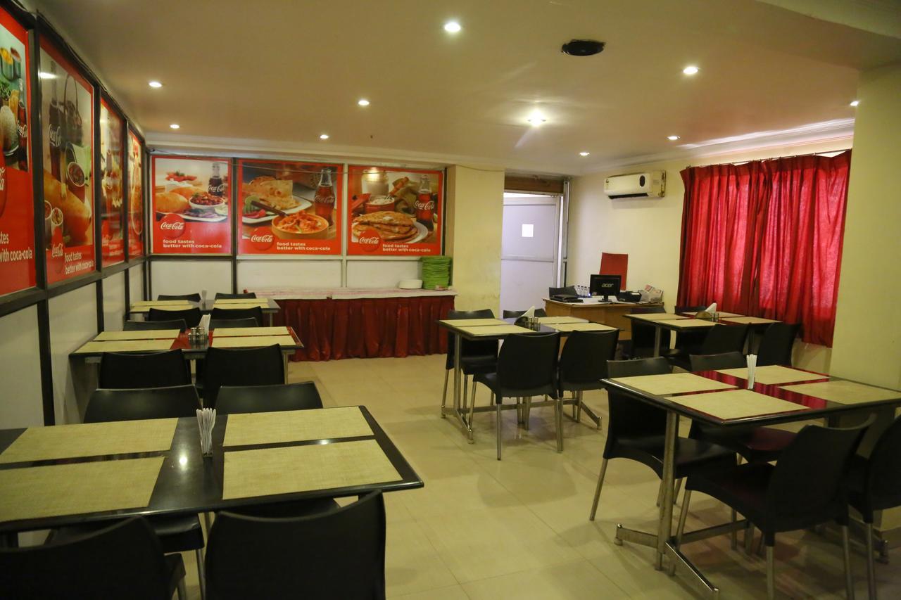 Sri Srinivasar Residency Hotell Vellore Eksteriør bilde